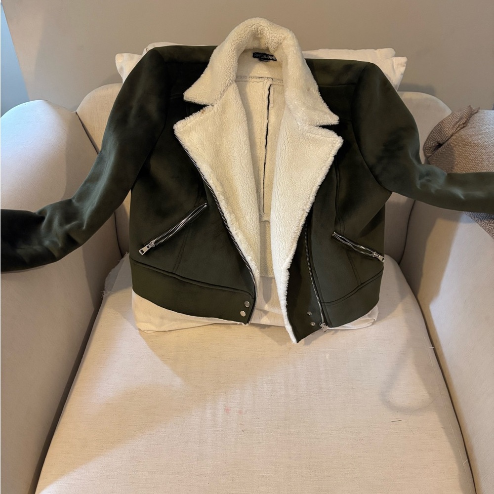 Olive and Cream Women's Teddy Jacket